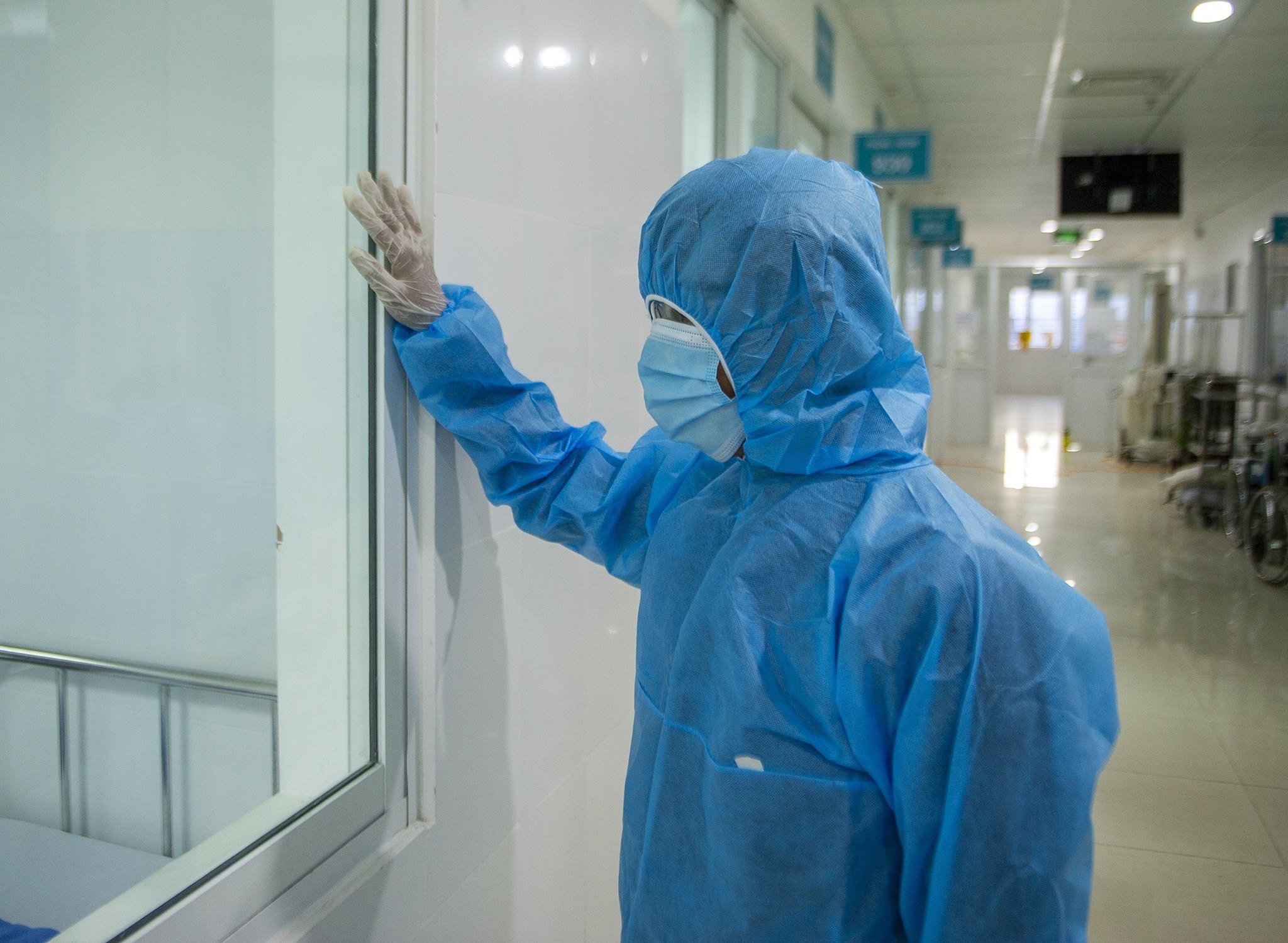 38 nguoi o TP.HCM tiep xuc gan voi ca mac Covid-19 hinh anh