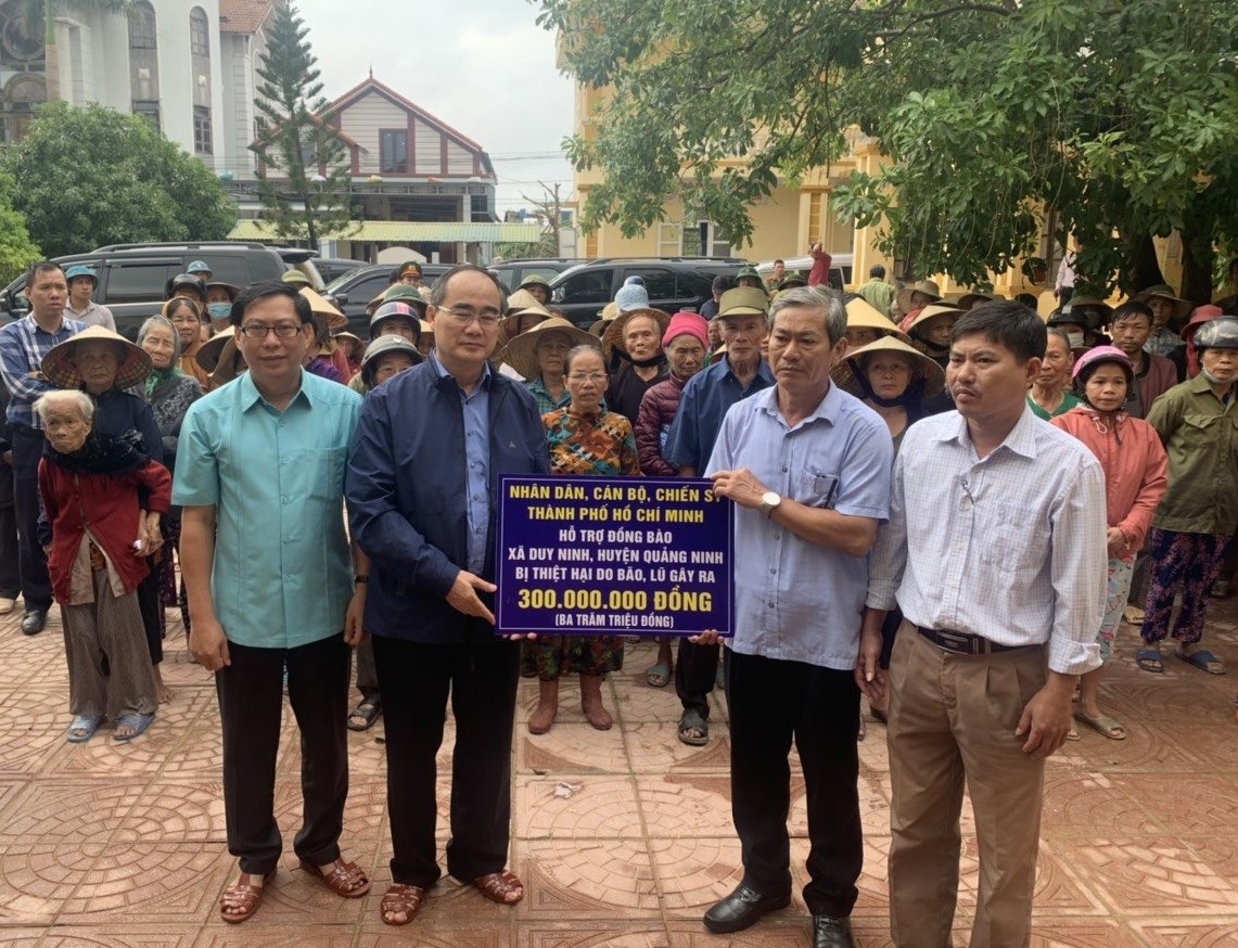 Nguyen Thien Nhan tham Quang Binh anh 1