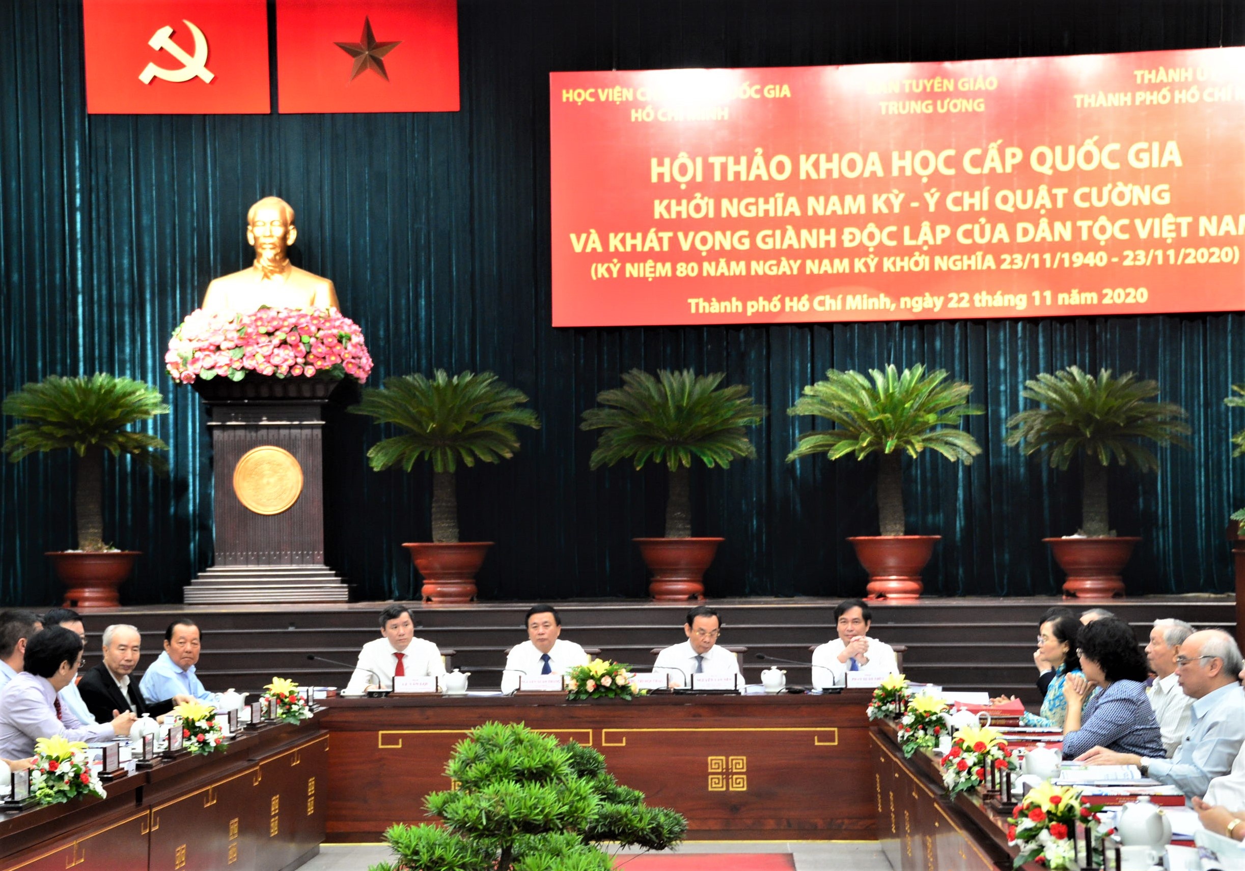 Khoi nghia Nam Ky la gi anh 2