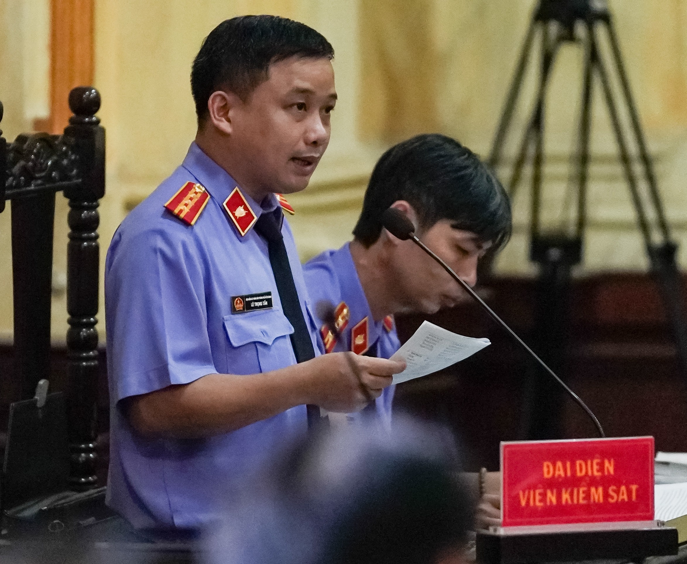 Hinh phat cho Ty Ba Dom anh 1