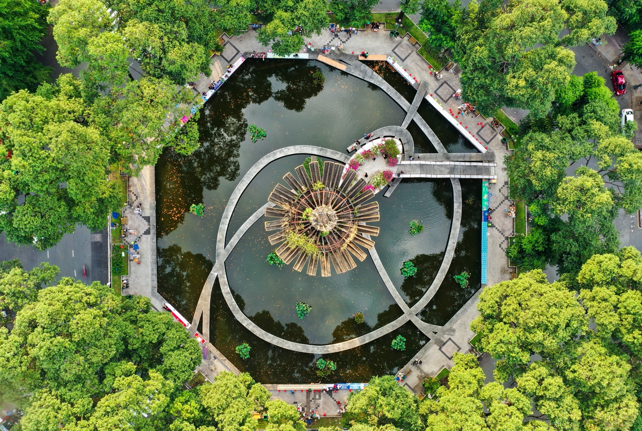 Chuyen gia de xuat giai phap cho pho di bo ho Con Rua hinh anh