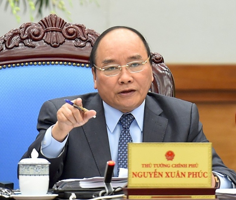 Chinh phu ban viec dua vaccine Covid-19 den nguoi dan trong quy I hinh anh