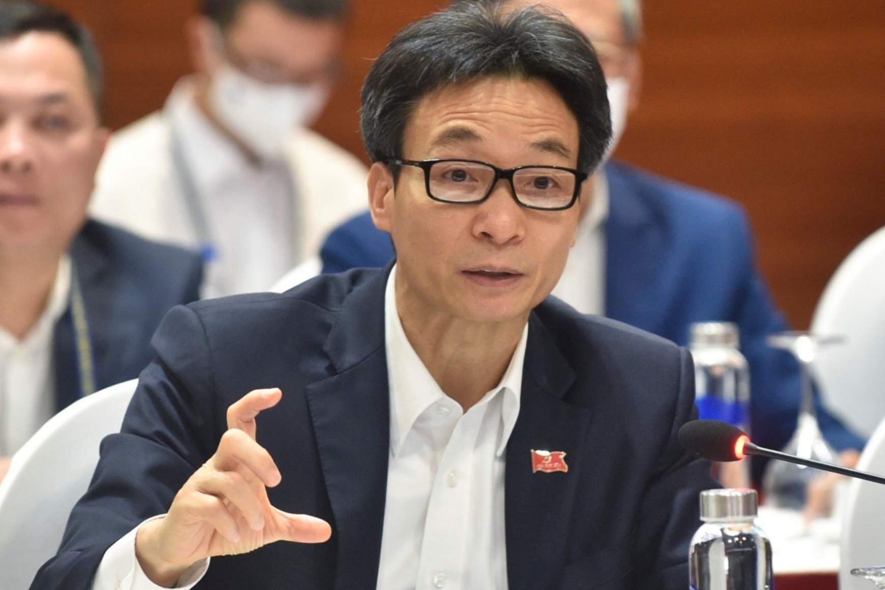 'Virus bien chung nhanh, chung ta cang phai nhanh hon nua' hinh anh