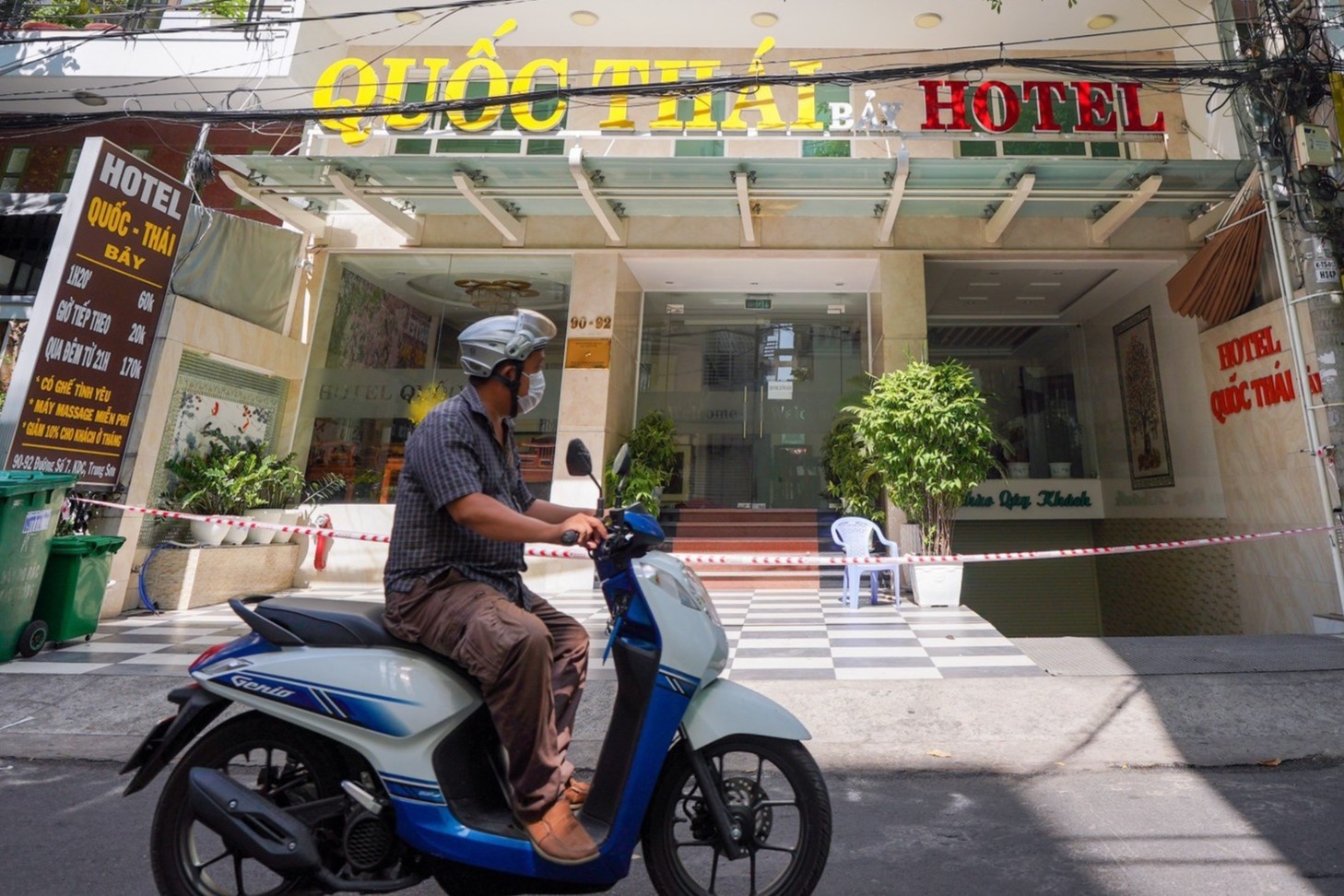 TP.HCM phong toa 2 dia diem lien quan ca mac Covid-19 hinh anh