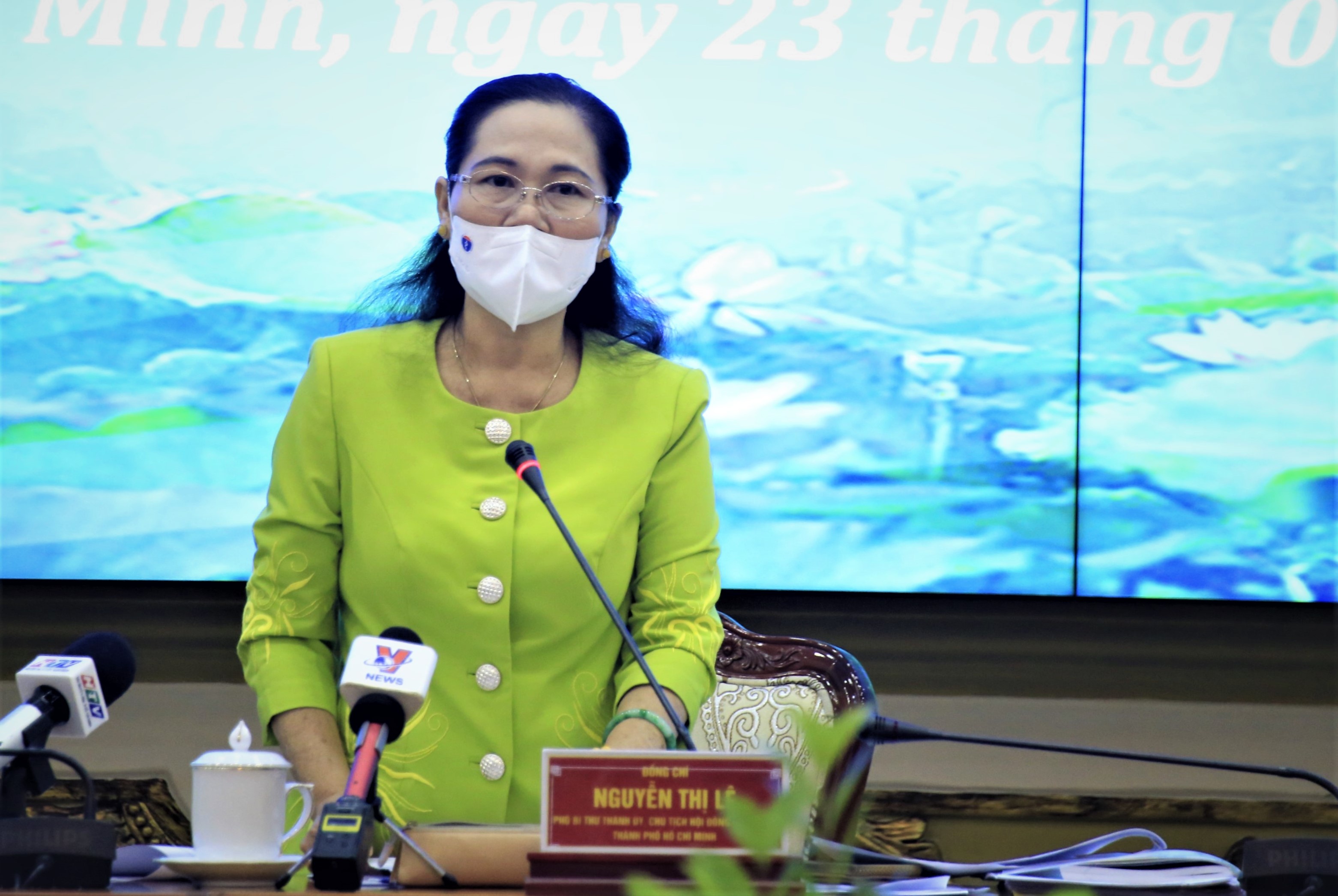 Thoi gian bau cu tai HCM anh 1