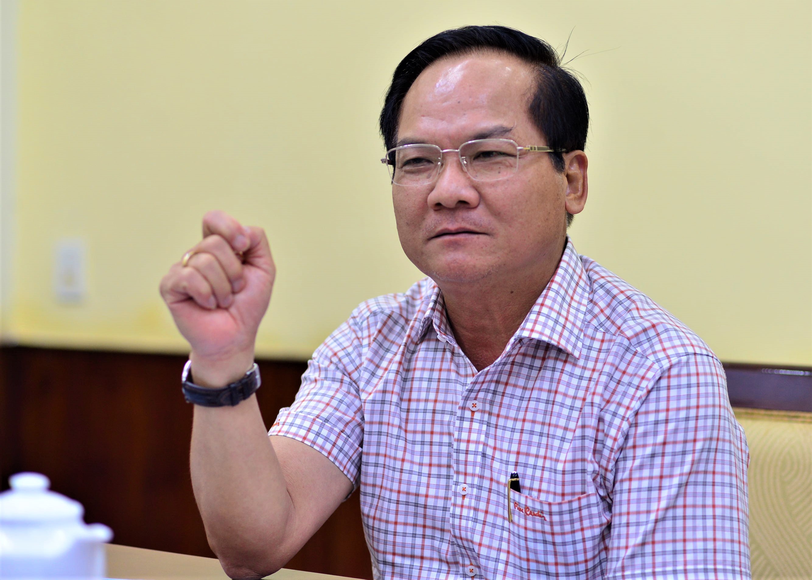 HCM chuyen huyen len quan anh 2