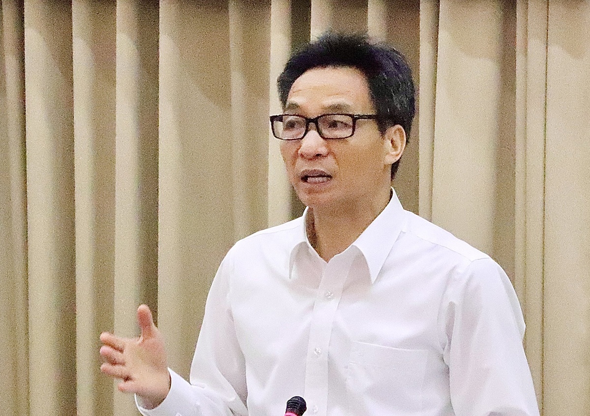 Pho thu tuong Vu Duc Dam: Khong de nguoi nhap canh tron khai bao y te hinh anh