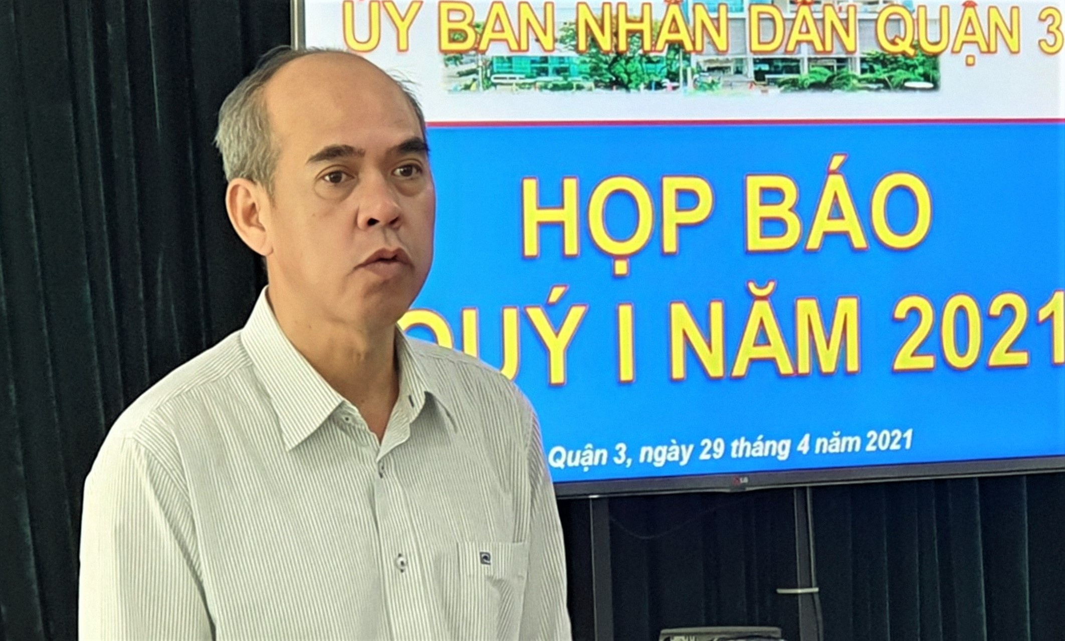 Khong deo khau trang bi phat bao nhieu anh 1