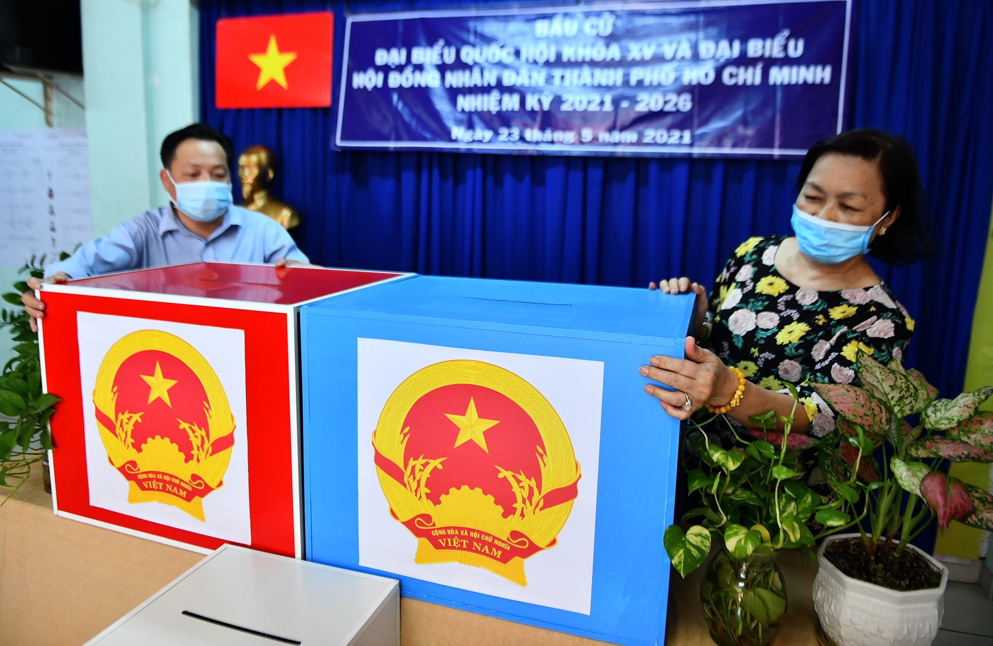 TP.HCM len phuong an phong dich Covid-19 ngay bau cu hinh anh