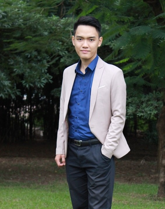 thu khoa dau ra HV Ngan hang anh 2