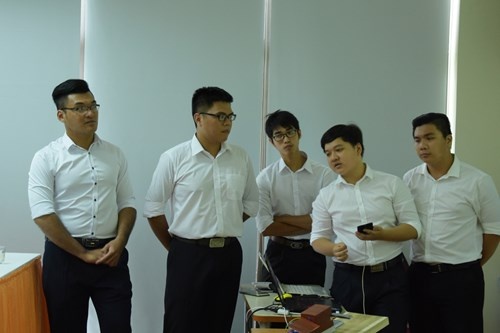 chế tạo khóa sinh viên ảnh 2 che tao khoa sinh vien anh 2