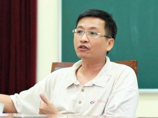 Gioi Toan hoc khong cung quan diem ve viec thi trac nghiem hinh anh