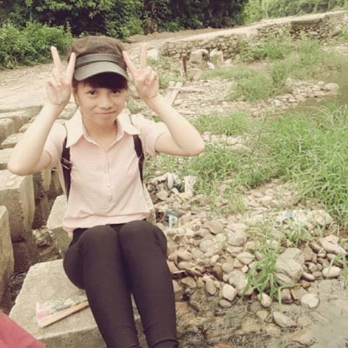 nu sinh khong dau hang so phan anh 1