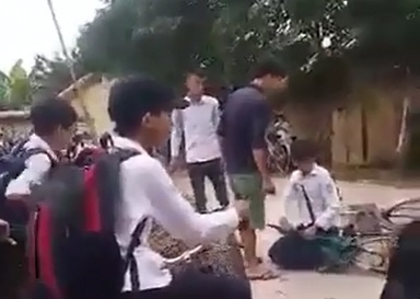 nam sinh tự tử vì clip đánh nhau ảnh 2 nam sinh tu tu vi clip danh nhau anh 2