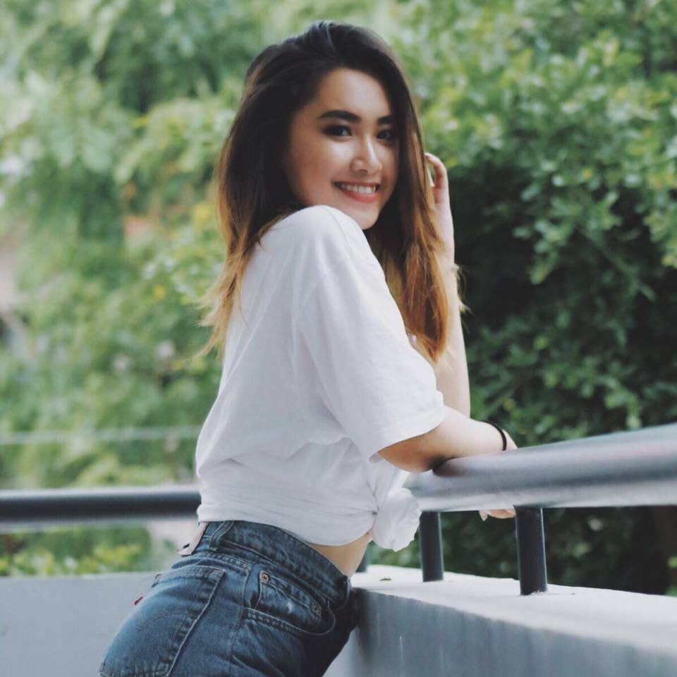9X Kiên Giang xinh đẹp hát hay ảnh 1 9X Kien Giang xinh dep hat hay anh 1
