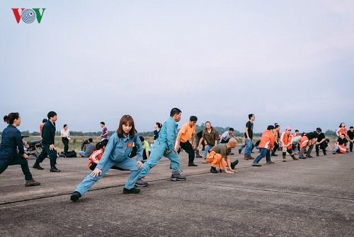 Nữ vận động viên Việt Nam đầu tiên nhảy dù tự do ảnh 3 Nu van dong vien Viet Nam dau tien nhay du tu do anh 3