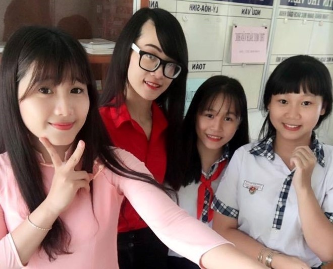 co gai bong dung noi tieng tren mang anh 2