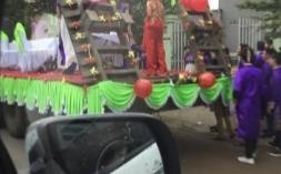 Clip doan xe dam hoi bang xe tai hinh anh