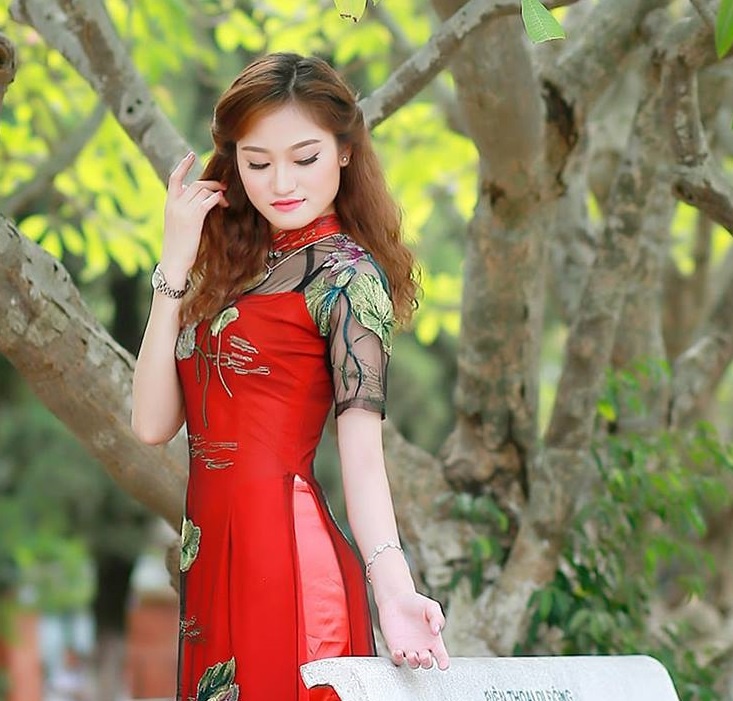 12 nu sinh noi bat DH Quoc gia anh 9