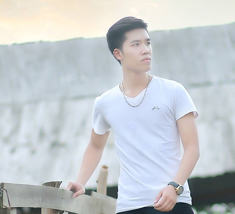 nam sinh noi bat dai hoc quoc gia Ha Noi anh 4