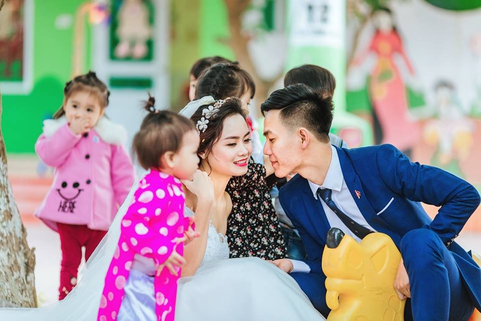 ảnh cưới tại trường mầm non ảnh 6 anh cuoi tai truong mam non anh 6