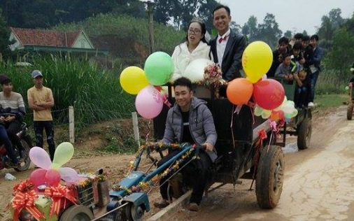 Man ruoc dau bang xe cong nong doc dao tai Nghe An hinh anh