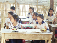 Nhung canh en nho dua xuan den vung cao hinh anh