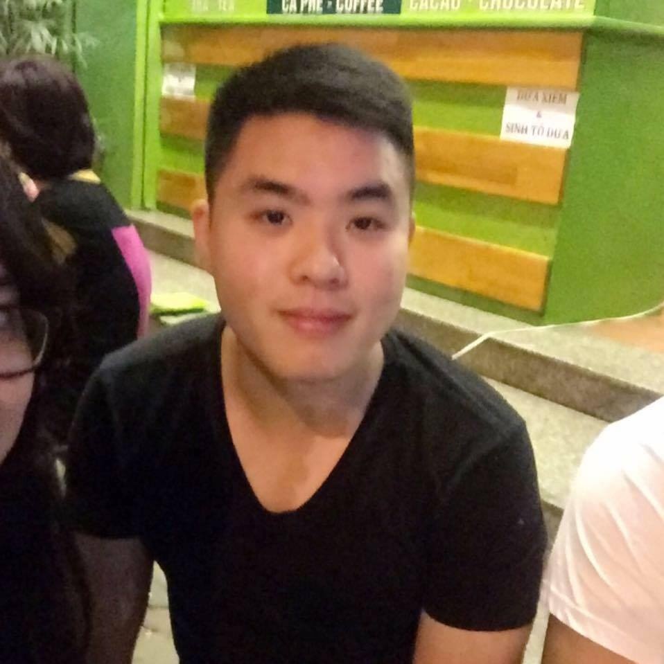 dong nap binh xang cho xe ben canh anh 1