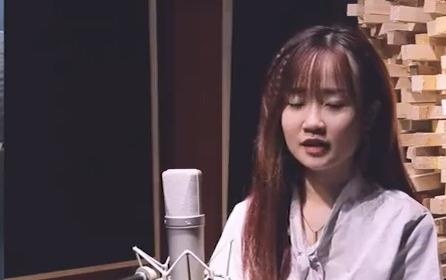 Clip mashup 31 ca khuc nhac Viet hinh anh