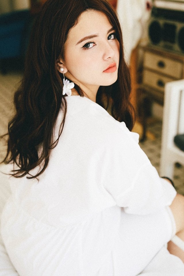 em gai hoa hau Tran Thi Quynh anh 5