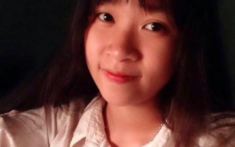Co gai 16 tuoi co giong hat giong Le Quyen hinh anh