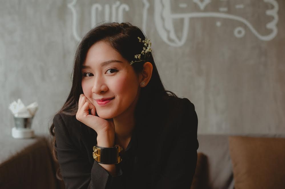 Nu chinh Di de tro ve anh 4