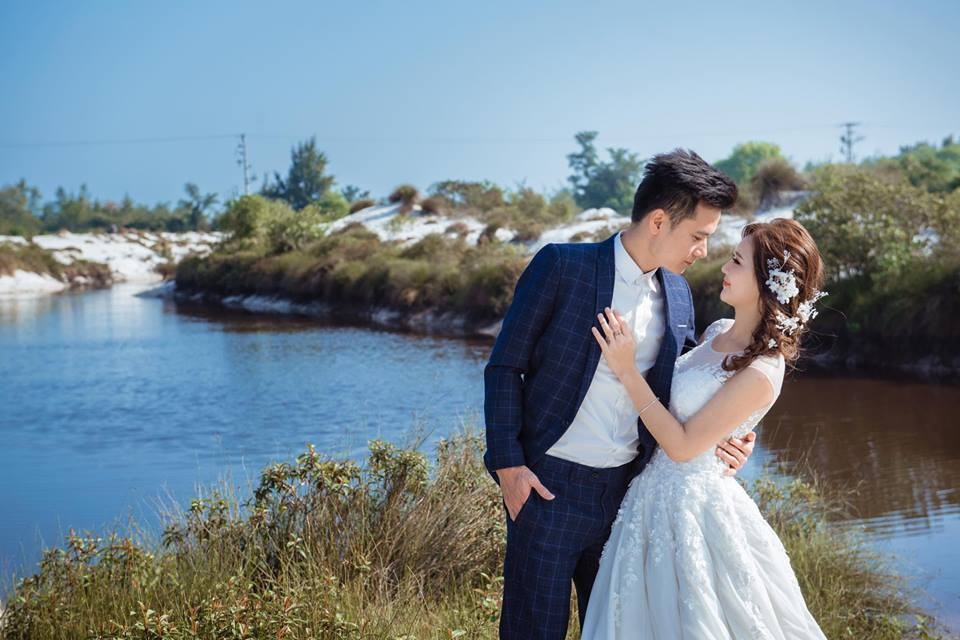 anh cuoi lang man cua Thu Huong anh 1