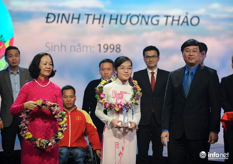 di du hoc de tim kiem co hoi anh 1
