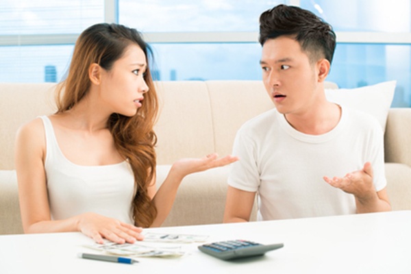 chàng trai bị đá vì hà tiện ảnh 2 chang trai bi da vi ha tien anh 2