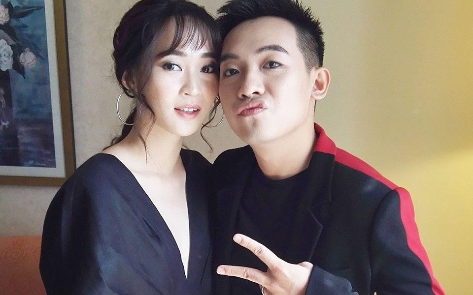 Pho Dac Biet va Sun HT bo theo doi nhau tren Instagram hinh anh