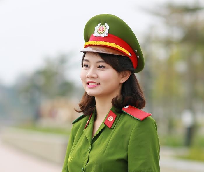 nhan sac hoa khoi canh sat gioi vo anh 1