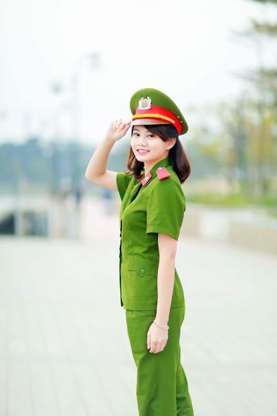 nhan sac hoa khoi canh sat gioi vo anh 10