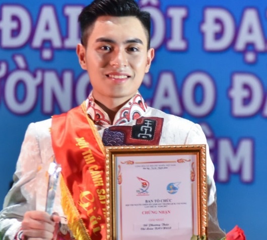 Nam vuong truong canh sat anh 5