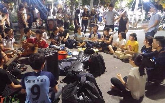 9X to chuc sinh nhat cho nguoi yeu cu hinh anh