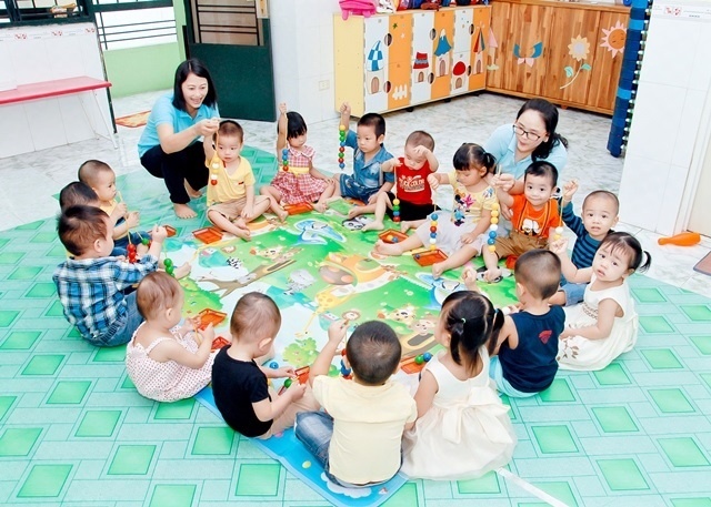 thieu giao vien mam non anh 1