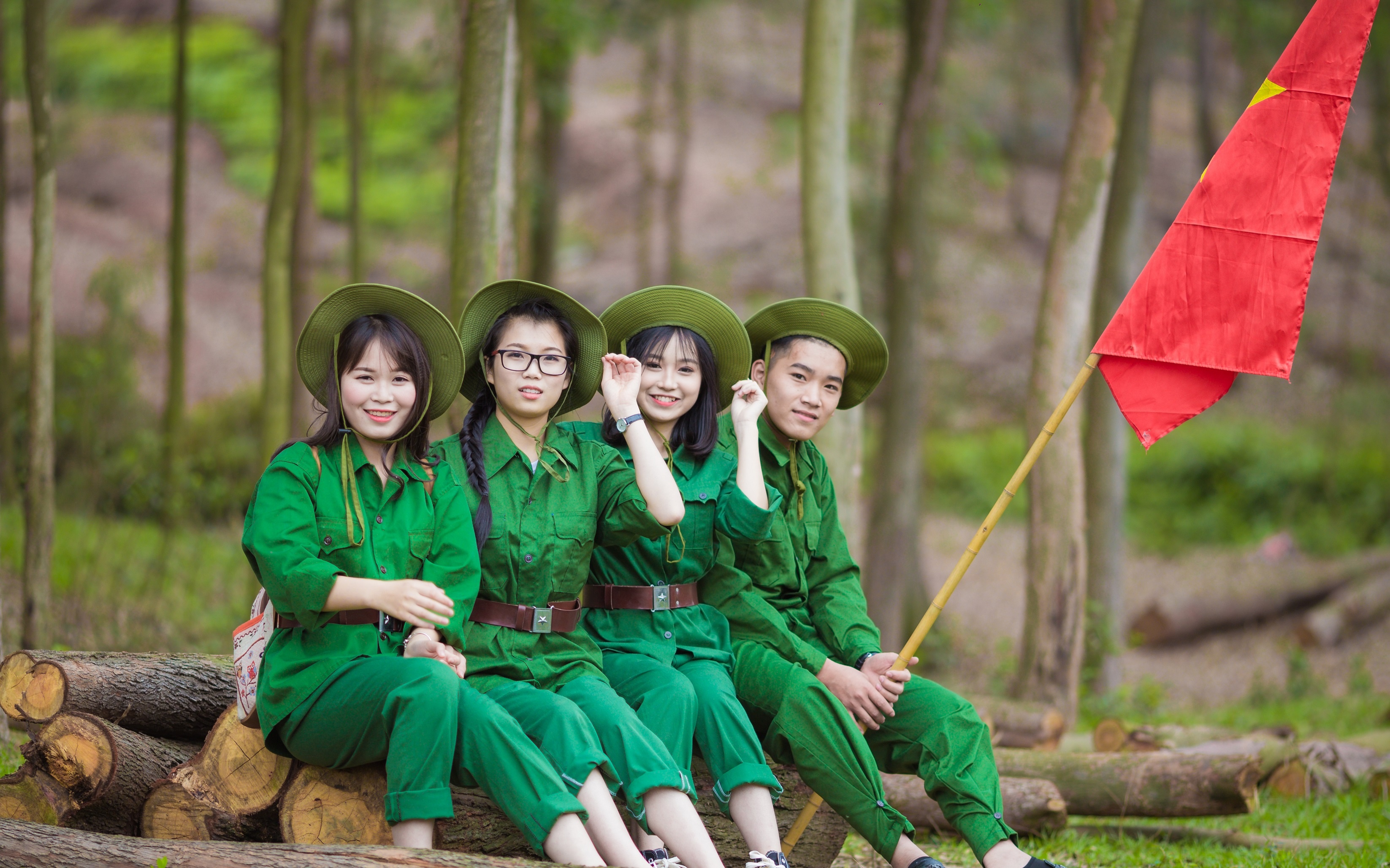 anh ky yeu chung toi la chien si anh 2