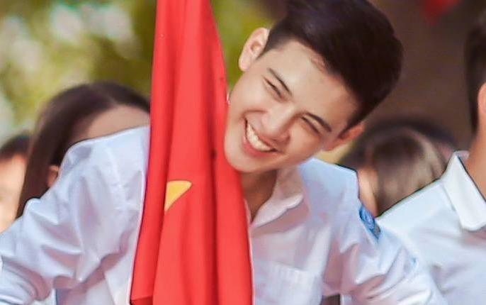 10X cam co noi bat ngay khai giang so hai truoc 'con bao ham mo' hinh anh