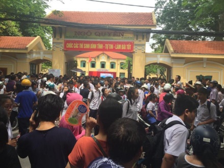 thi lớp 10 ảnh 2 thi lop 10 anh 2