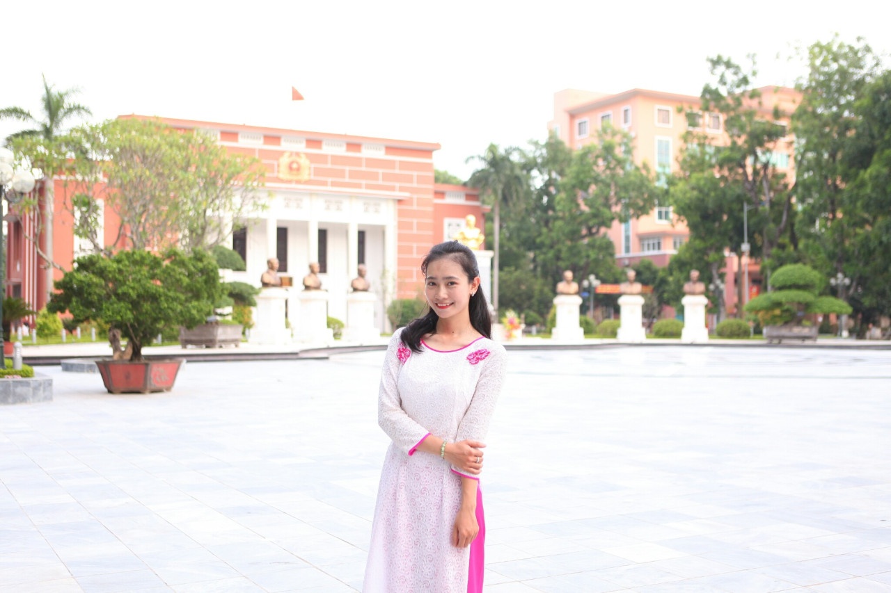 Nu thu khoa Hoc vien An ninh chua yeu anh 7