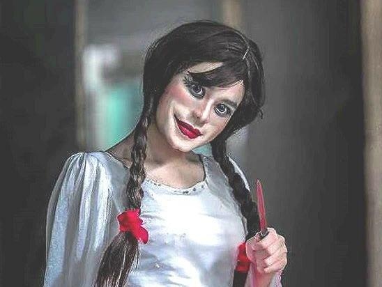 9X Sai Gon bi nem da khi cosplay Annabelle lai giong Michael Jackson hinh anh