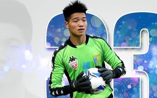 Dan mang 'tan cong' Cong Phuong, Minh Long sau tran thua U22 Thai Lan hinh anh