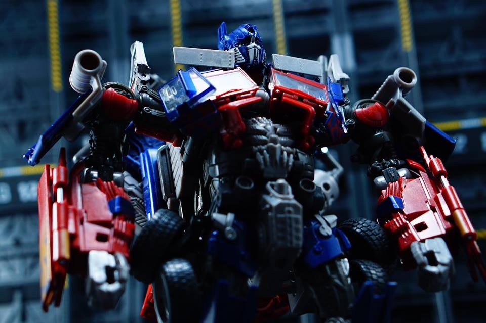 chàng trai có bộ sưu tập robot khủng ảnh 5 chang trai co bo suu tap robot khung anh 5