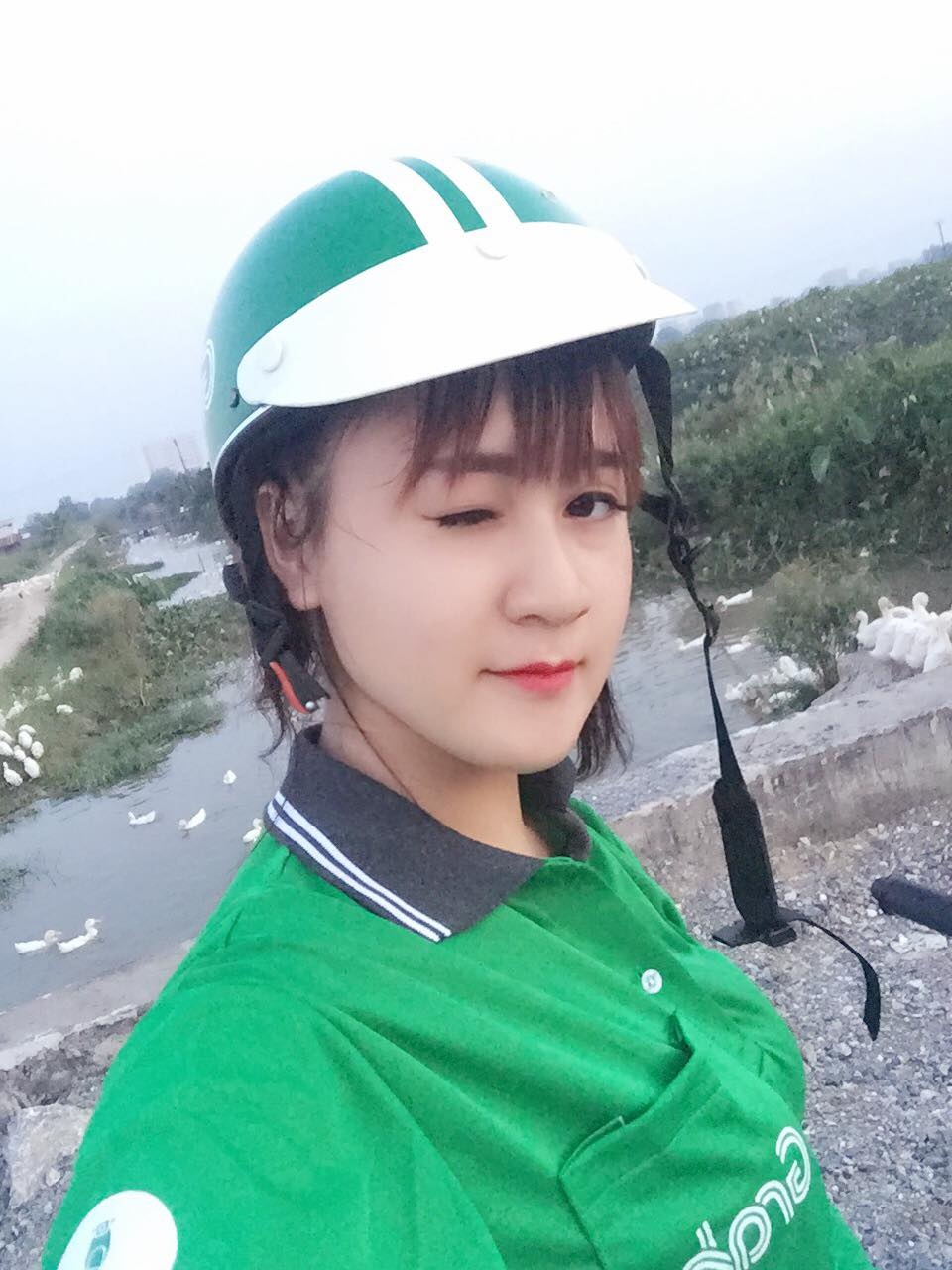 nữ sinh lái grabbike 2/9 ảnh 2 nu sinh lai grabbike 2/9 anh 2