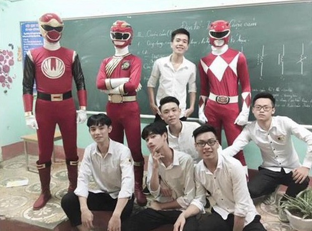 siêu nhân Gao xuất hiện trong lễ khai giảng ảnh 6 sieu nhan Gao xuat hien trong le khai giang anh 6